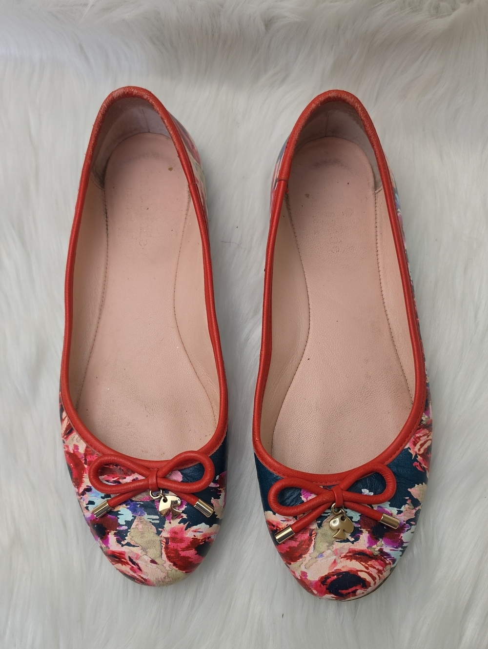 KATE SPADE Red Floral Rose Bow Preppy Spring Office Casual Ballet Flats 7.5 - Picture 2 of 10